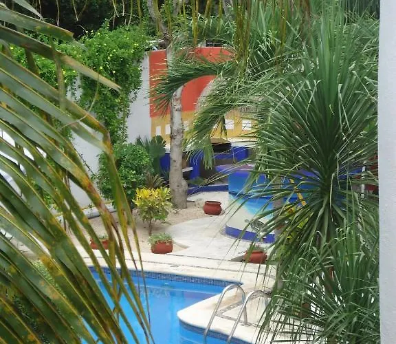 El Acuario Hotel 3*